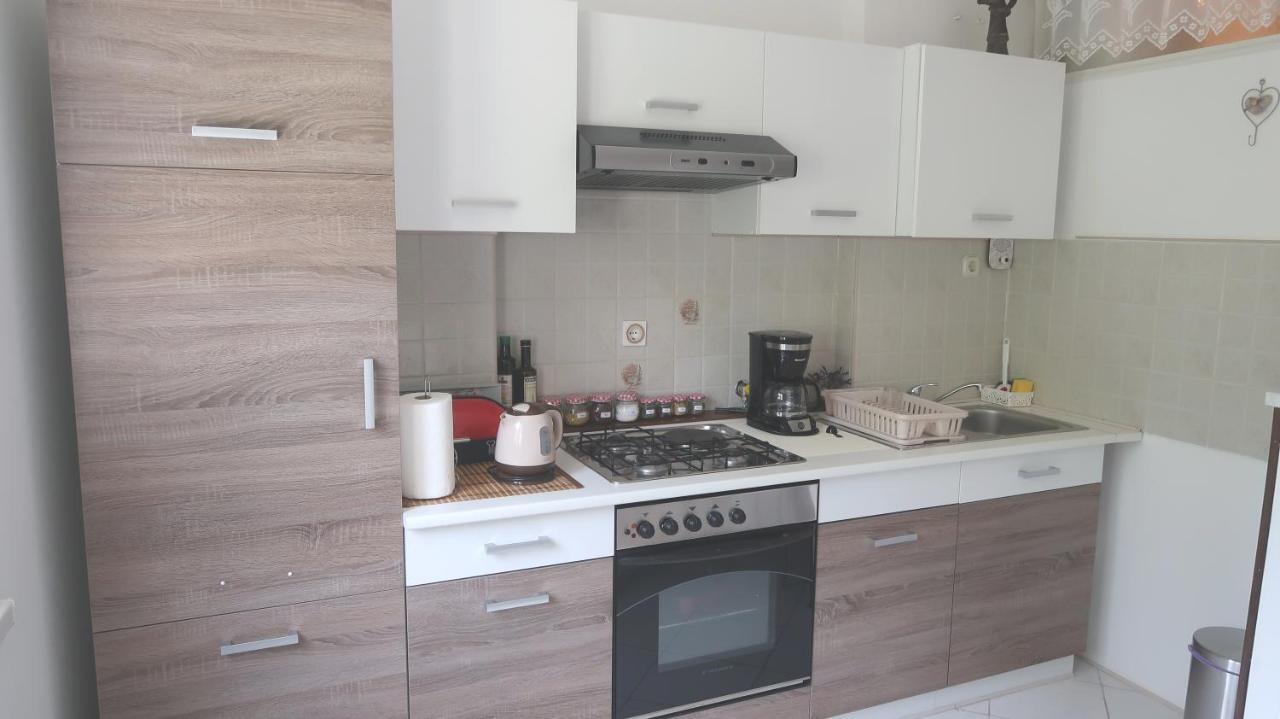 Adria Apartment Rijeka Exterior photo